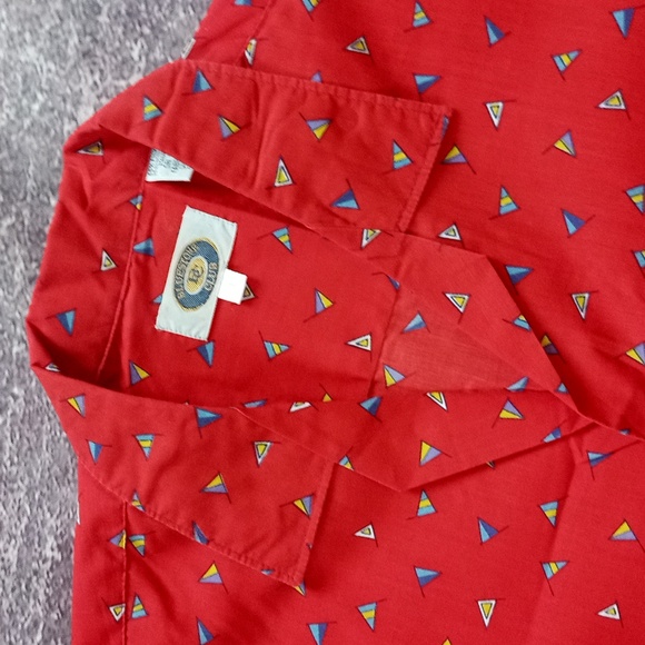 Vintage 90s Flag Button-Up T-Shirt - Picture 4 of 6